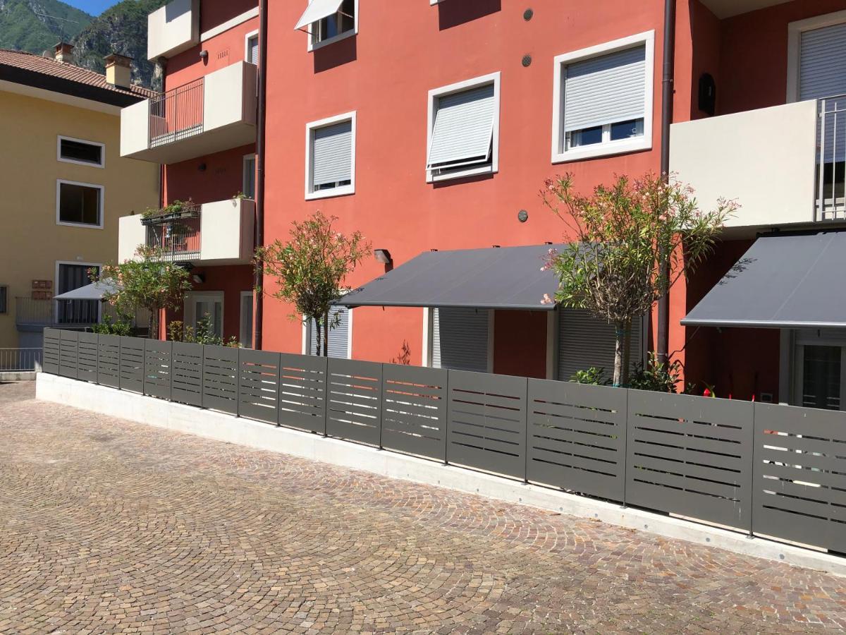 加尔达湖滨Residenza Ai Ferrari公寓 外观 照片